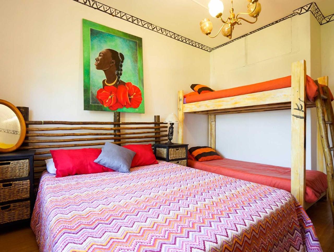 Khululekani - Durban Rasta Hide Out Backpackers Eksteriør billede